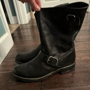 Frye Veronica short boots